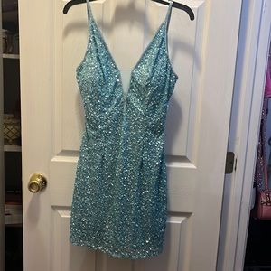 Primavera dress sz 4 blue sequin throughout.